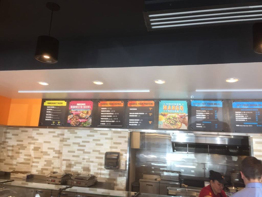 QDOBA Mexican Eats | restaurant | 5025 25th Ave NE Ste 101, Seattle, WA 98105, USA | 2065225509 OR +1 206-522-5509