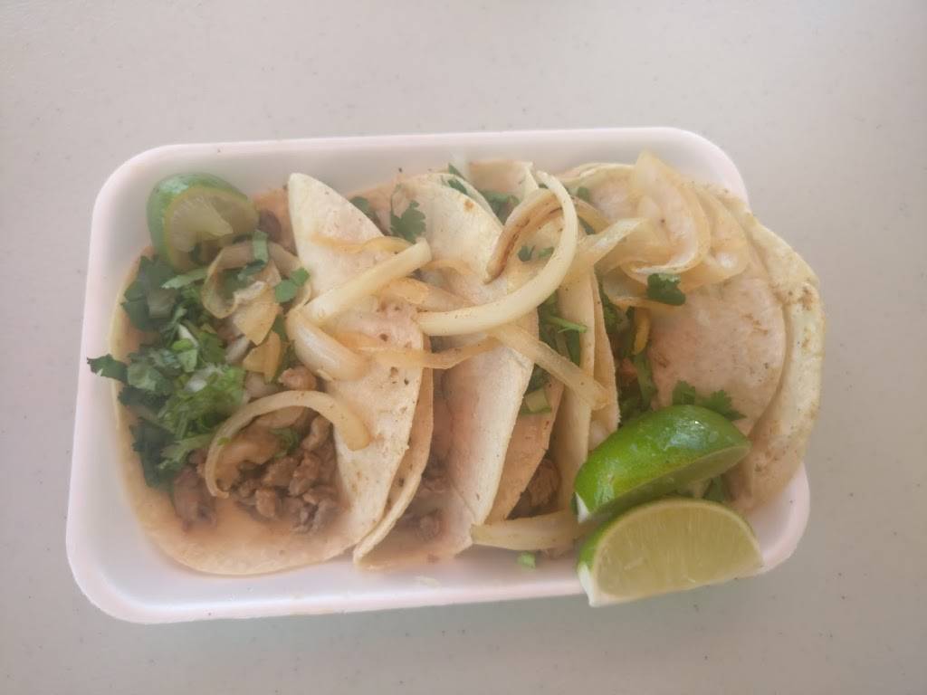Monicas Tacos | restaurant | 5457 US-98, Highland City, FL 33846, USA | 8639908914 OR +1 863-990-8914