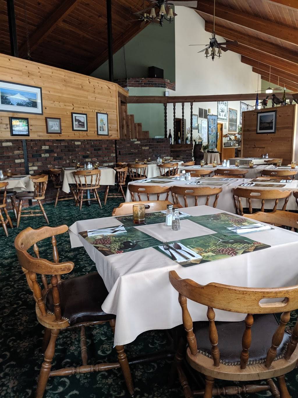 Still Creek Inn | restaurant | 73365 US-26, Rhododendron, OR 97049, USA | 5036224618 OR +1 503-622-4618