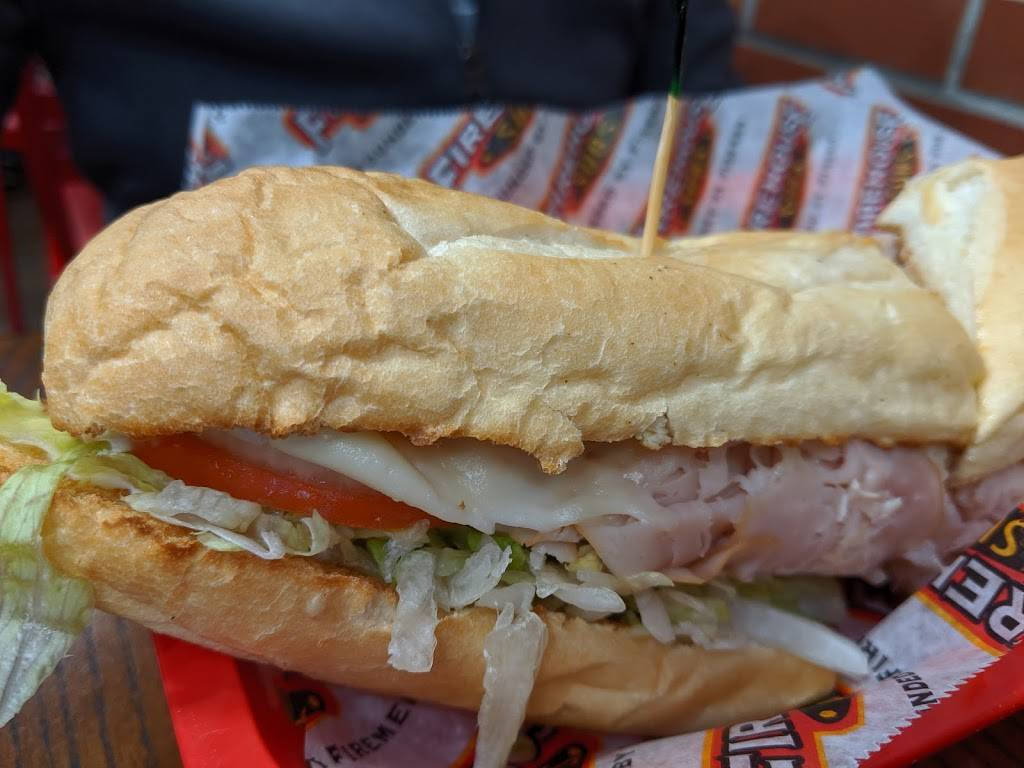 Firehouse Subs | restaurant | 165 N Queen St, Etobicoke, ON M9C 1A7, Canada | 4166228282 OR +1 416-622-8282