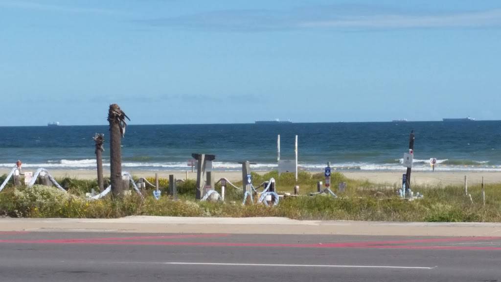 Godfathers Pizza | restaurant | 2902 Seawall Blvd, Galveston, TX 77550, USA | 4097700049 OR +1 409-770-0049