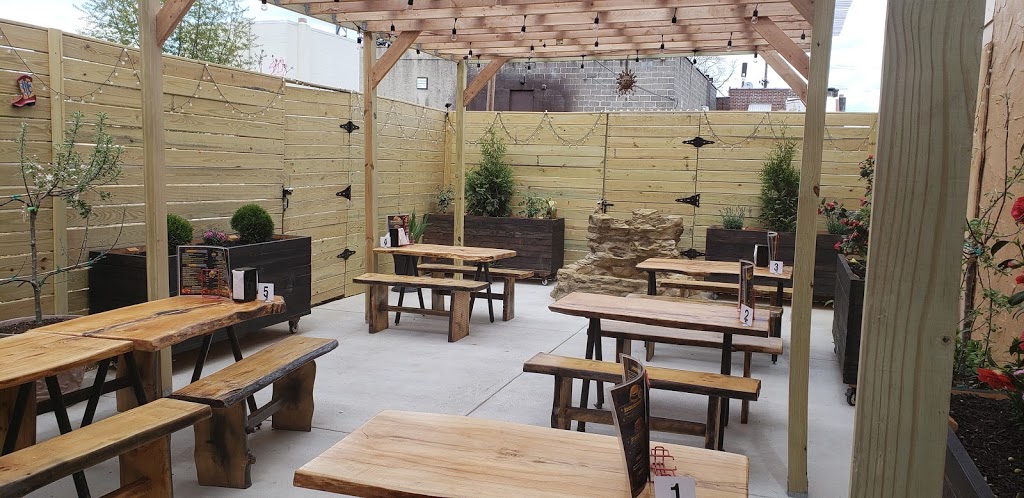 Asadero Los Tios | restaurant | 3087 Holme Ave, Philadelphia, PA 19136, USA | 2155952550 OR +1 215-595-2550