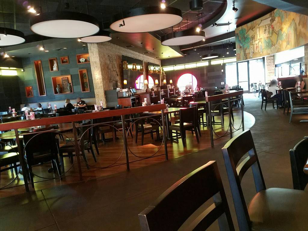 P.F. Changs | restaurant | 5633 Bay St, Emeryville, CA 94608, USA | 5108790990 OR +1 510-879-0990