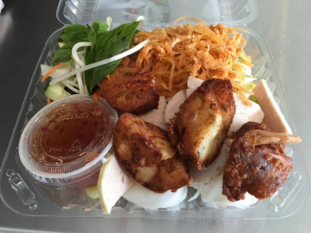 Que Huong Vietnamese Deli | restaurant | 2138 Irving St, San Francisco, CA 94122, USA | 4156823828 OR +1 415-682-3828