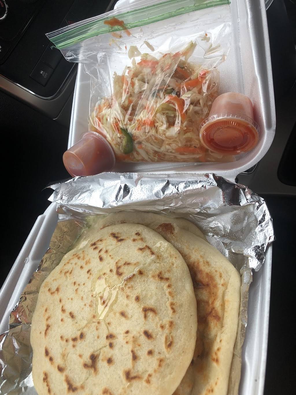 La Autentica - taqueria y Pupuseria | restaurant | 1108 SE Powell Blvd, Portland, OR 97266, USA | 5037391120 OR +1 503-739-1120