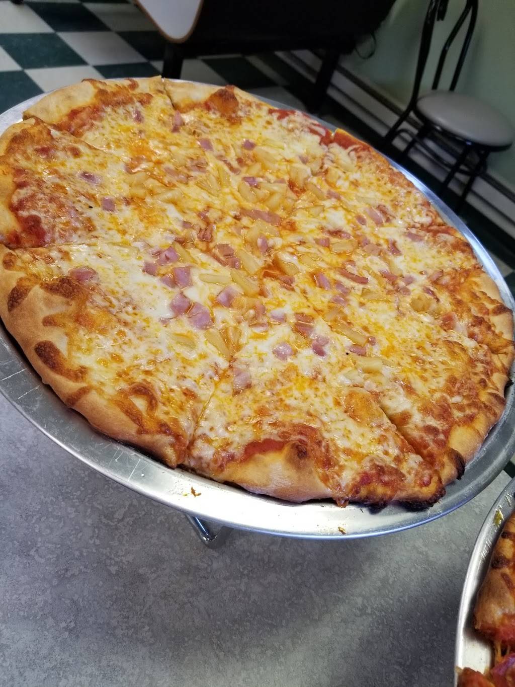 Missis Place | restaurant | 375 E Jackson St, Thompson, PA 18465, USA | 5707272007 OR +1 570-727-2007