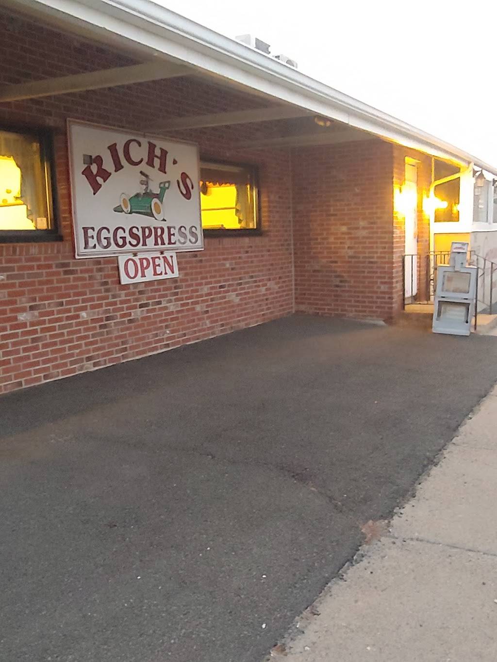 Richs Eggspress | restaurant | 1622 Thomaston Ave, Waterbury, CT 06704, USA | 2037556105 OR +1 203-755-6105