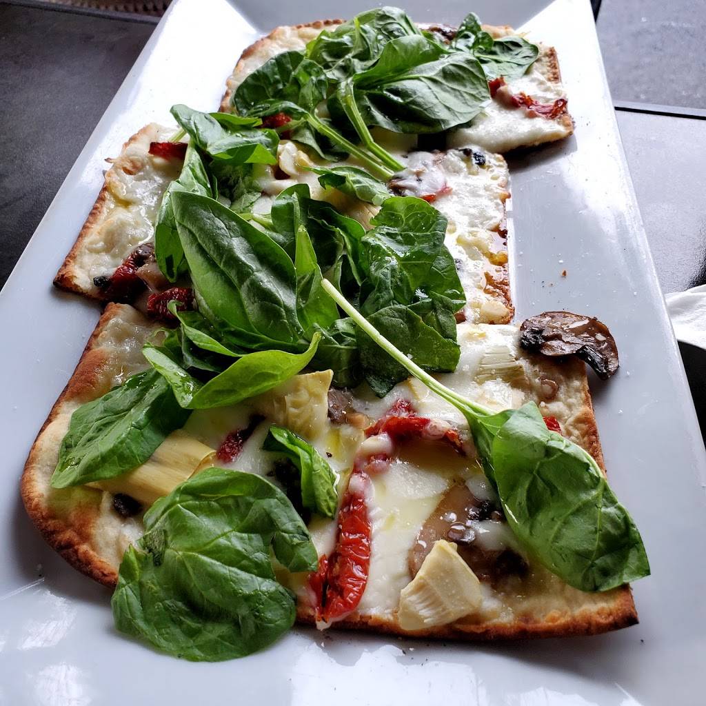 Brew Fish Bar and Grill | restaurant | 200 E McNab Rd, Pompano Beach, FL 33060, USA | 9544403347 OR +1 954-440-3347