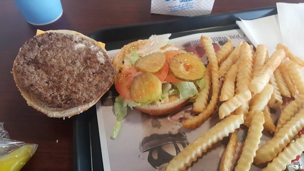 Fosters Freeze | restaurant | 598 E Tulare St, Dinuba, CA 93618, USA | 5595911625 OR +1 559-591-1625