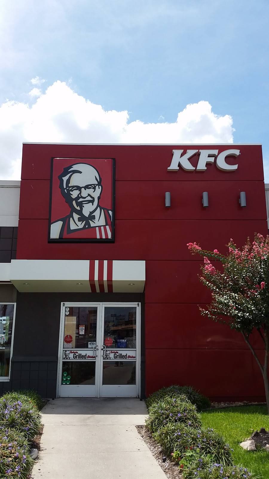 KFC | restaurant | 10934 Cypress Creek Pkwy, Houston, TX 77070, USA | 2814699230 OR +1 281-469-9230