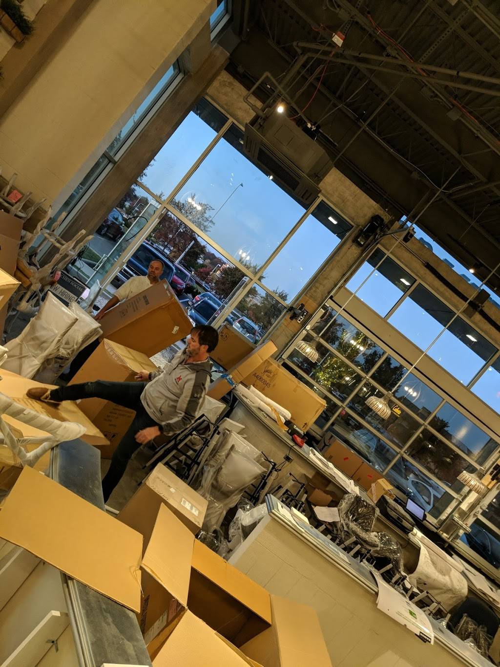 Kitchen Social | restaurant | 8954 Lyra Dr, Columbus, OH 43240, USA | 6145058492 OR +1 614-505-8492