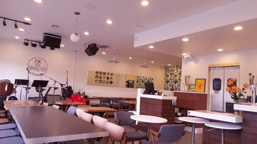 Kruang Tedd | restaurant | 5151 Hollywood Blvd, Los Angeles, CA 90027, USA | 3236679800 OR +1 323-667-9800