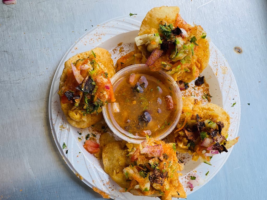 Fuchka Bari snacks truck | restaurant | 74-02 101st Ave, Queens, NY 11416, USA | 9295133874 OR +1 929-513-3874