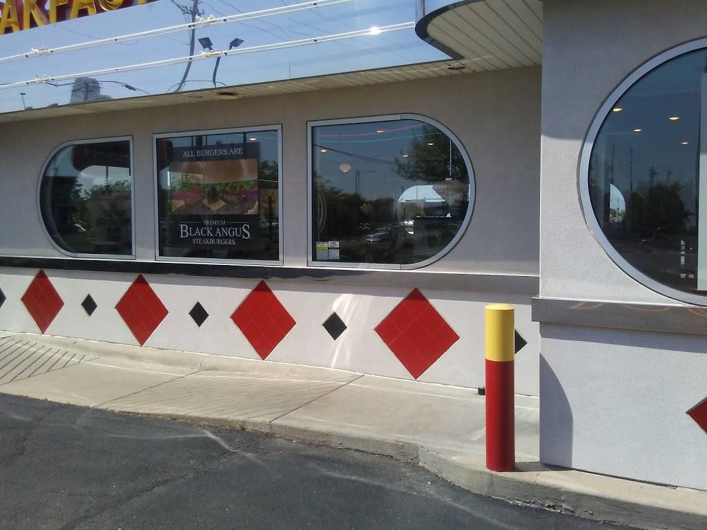 Spangles | restaurant | 2310 N Maize Rd, Wichita, KS 67205, USA | 3167220818 OR +1 316-722-0818