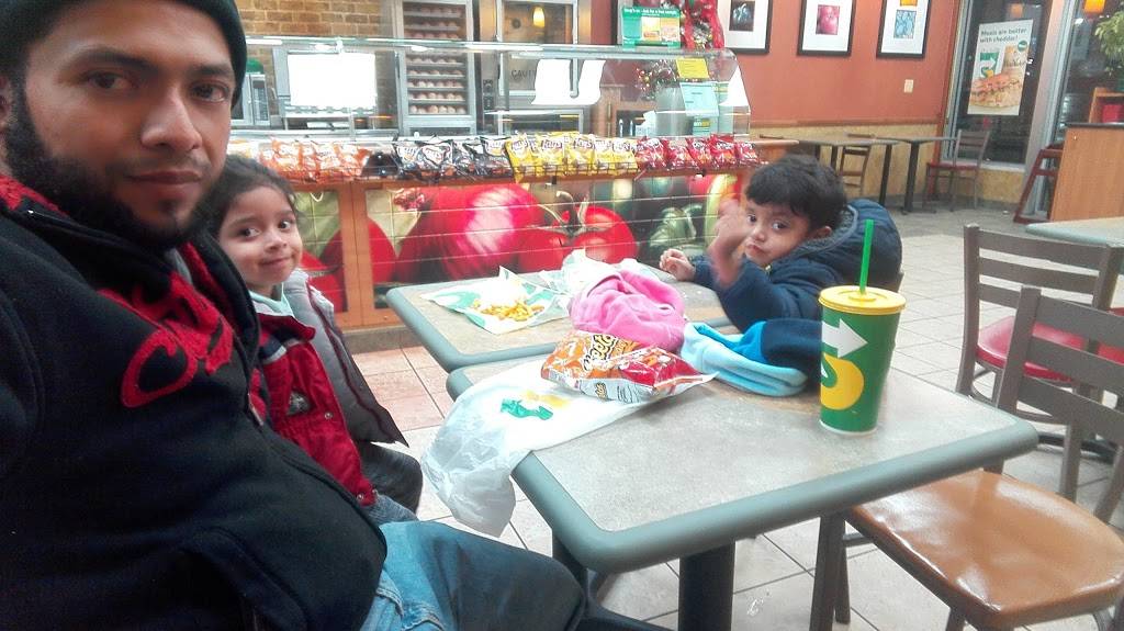 Subway Restaurants | restaurant | Plaza 30 Shopping Center, 8445 Annapolis Rd Store 8445 D, New Carrollton, MD 20784, USA | 3013060130 OR +1 301-306-0130