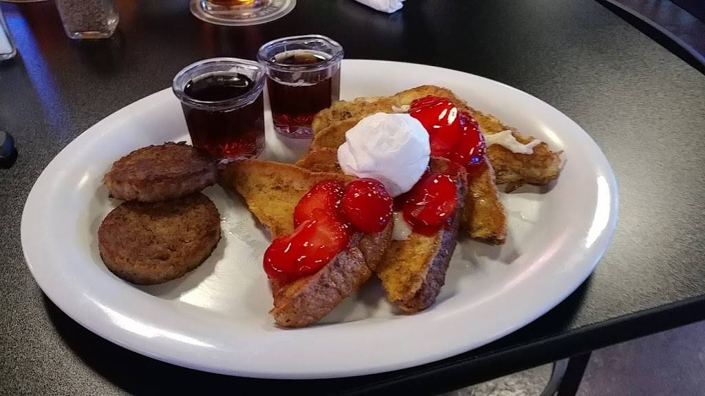 Smokehouse Bar & Grill | restaurant | 708 W Race St, Kingston, TN 37763, USA | 8652488026 OR +1 865-248-8026