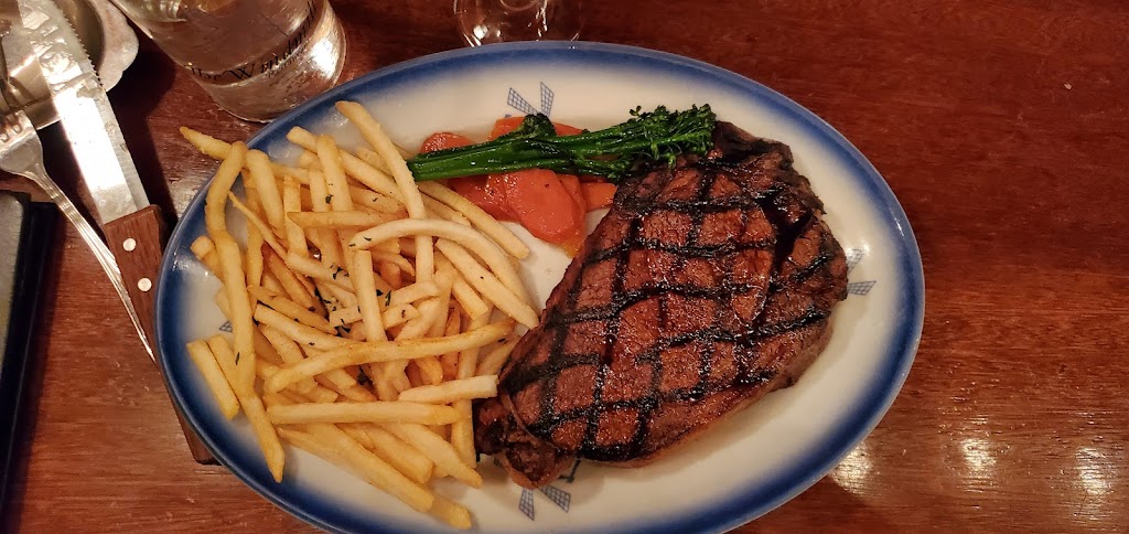 The Windmill Restaurant | restaurant | 1501 N Wenatchee Ave, Wenatchee, WA 98801, USA | 5096659529 OR +1 509-665-9529