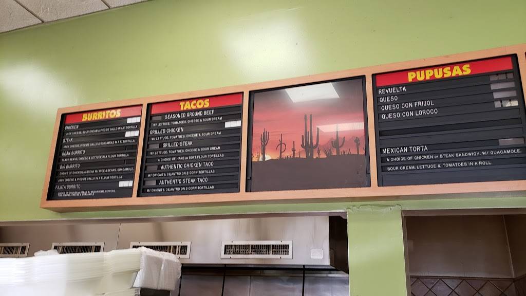 El Buen Gusto Deli | restaurant | 155 Pine Aire Dr, Bay Shore, NY 11706, USA | 6312316141 OR +1 631-231-6141