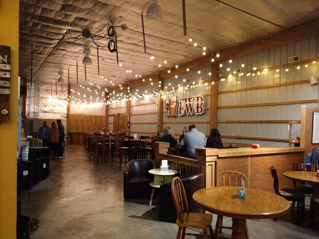 Fenton Winery & Brewery | restaurant | 1370 N Long Lake Rd, Fenton, MI 48430, USA | 8103734194 OR +1 810-373-4194