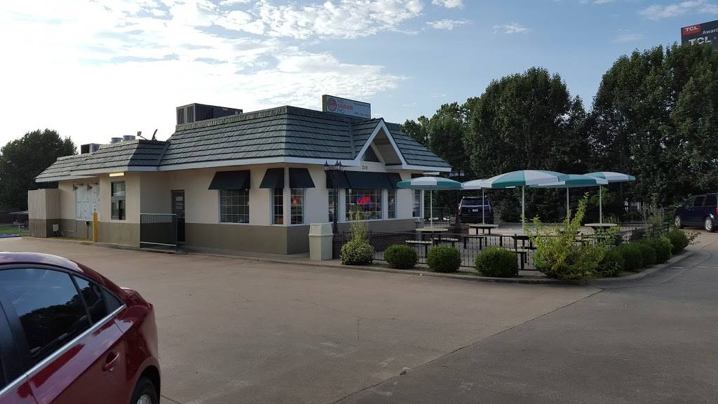 Miss Saigon Pho | restaurant | 310 S Walton Blvd, Bentonville, AR 72712, USA | 4792684663 OR +1 479-268-4663