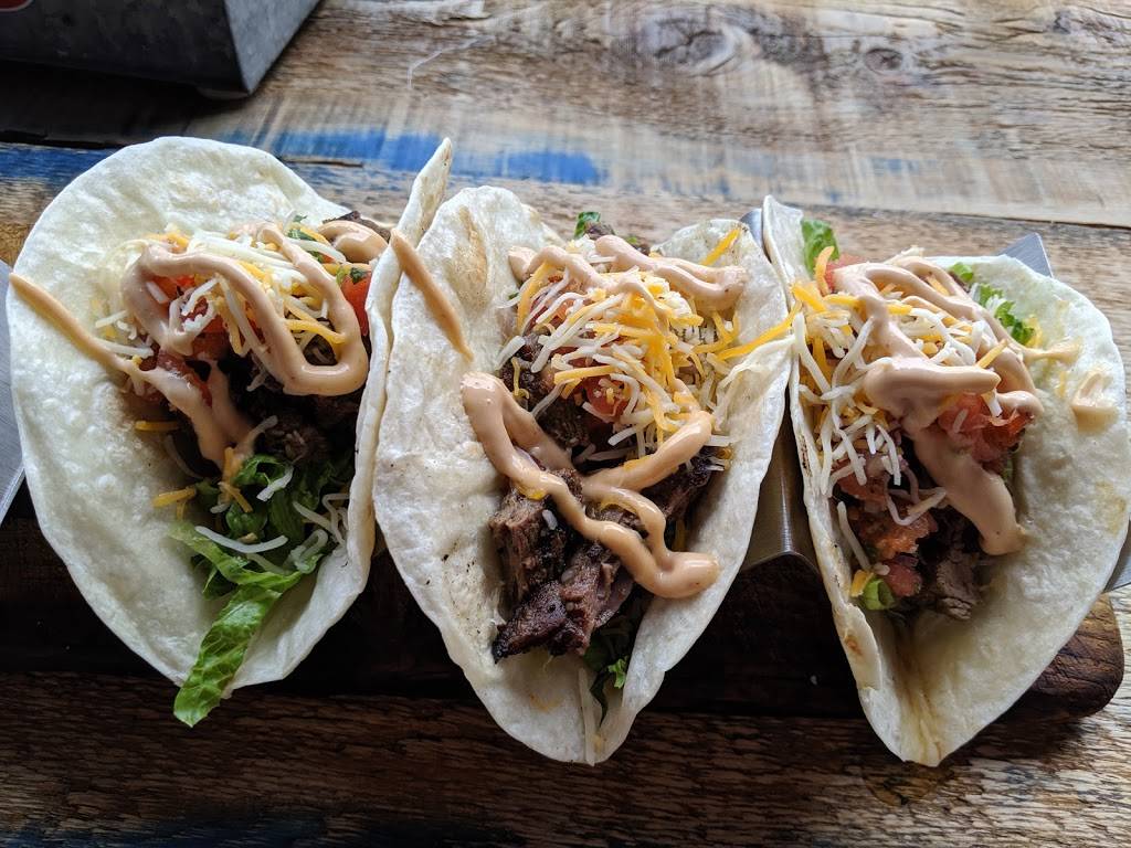 Four Winds Pub & Grill | restaurant | 265 Broadway, Lynn, MA 01904, USA | 7815955444 OR +1 781-595-5444