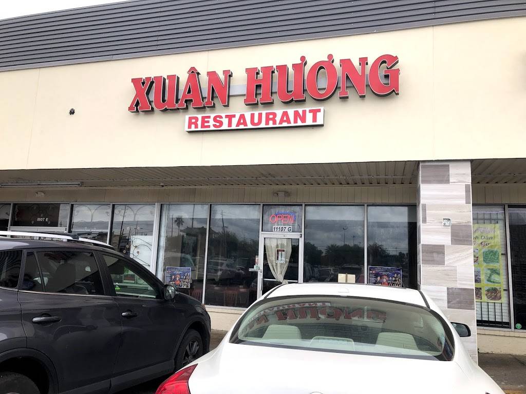 Xuân Hưong | restaurant | 11107 Bellaire Blvd, Houston, TX 77072, USA | 8322435048 OR +1 832-243-5048