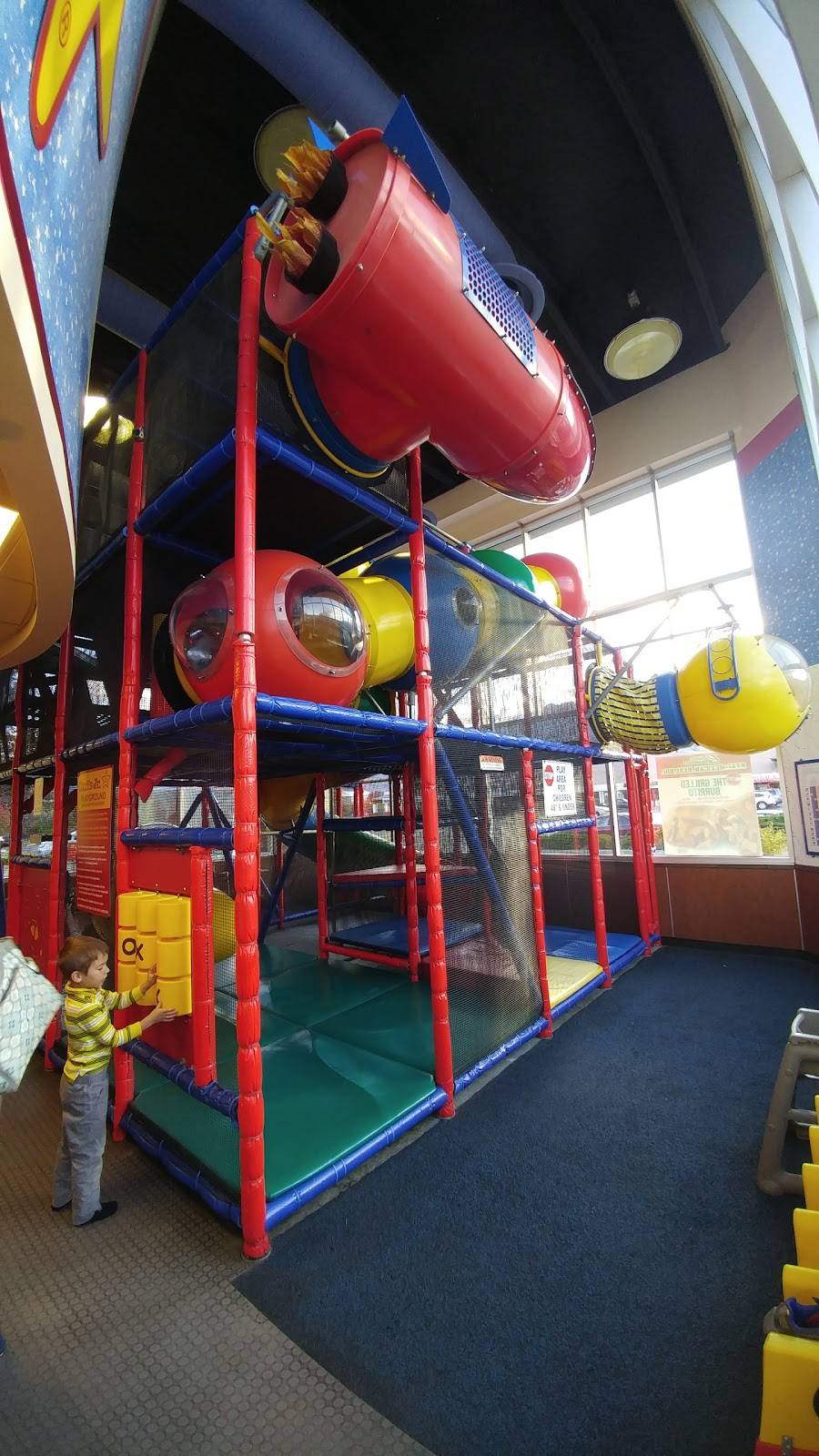 Carls Jr. | restaurant | 8635 Highland Dr, Sandy, UT 84093, USA | 8014539280 OR +1 801-453-9280