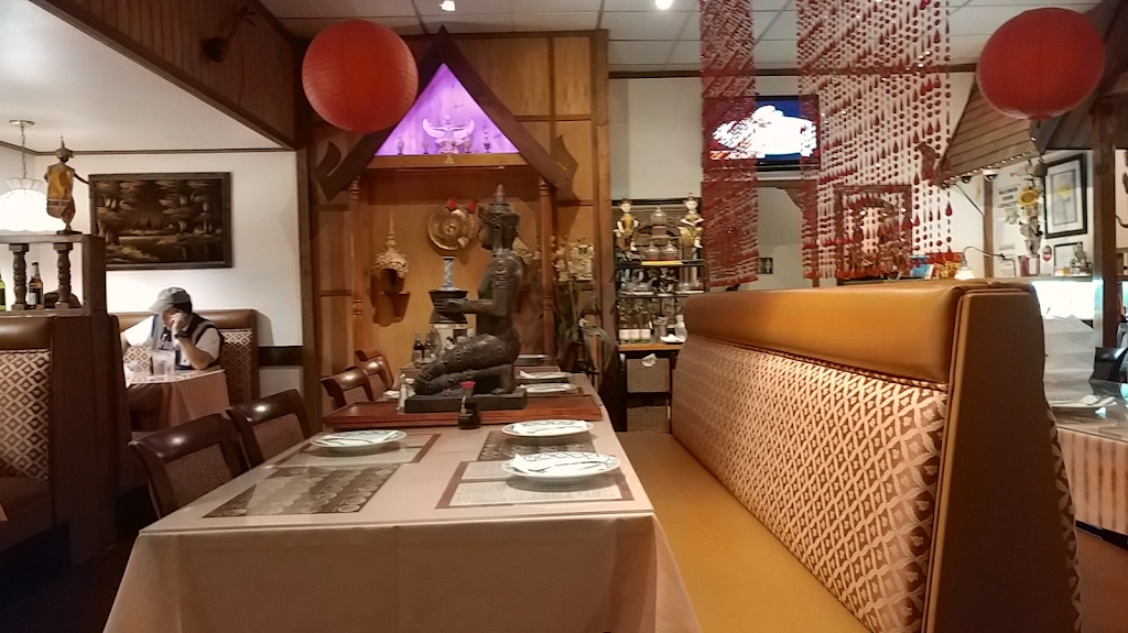 Thai Dishes Valencia | restaurant | 23328 Valencia Boulevard, Santa Clarita, CA 91355, USA | 6612533663 OR +1 661-253-3663