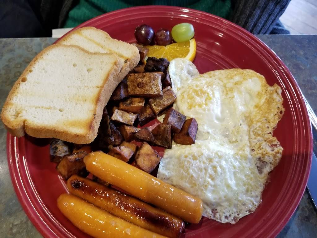 Connors Irish Pub | restaurant | 2401 St Joseph Blvd, Orléans, ON K1C 1E9, Canada | 6138375050 OR +1 613-837-5050