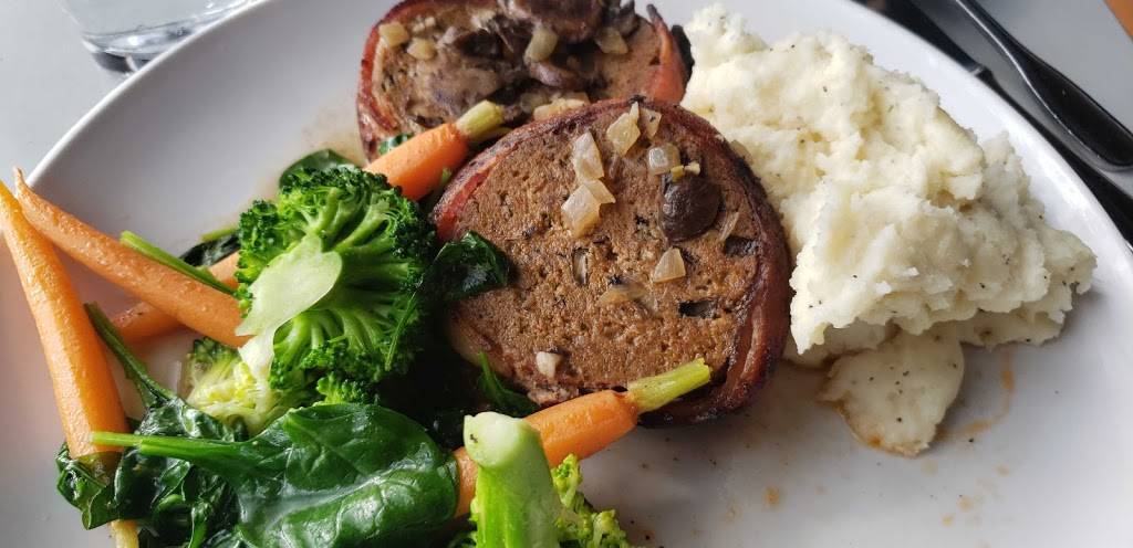 Old Blinking Light | restaurant | 9344 Dorchester St, Highlands Ranch, CO 80129, USA | 3033469797 OR +1 303-346-9797