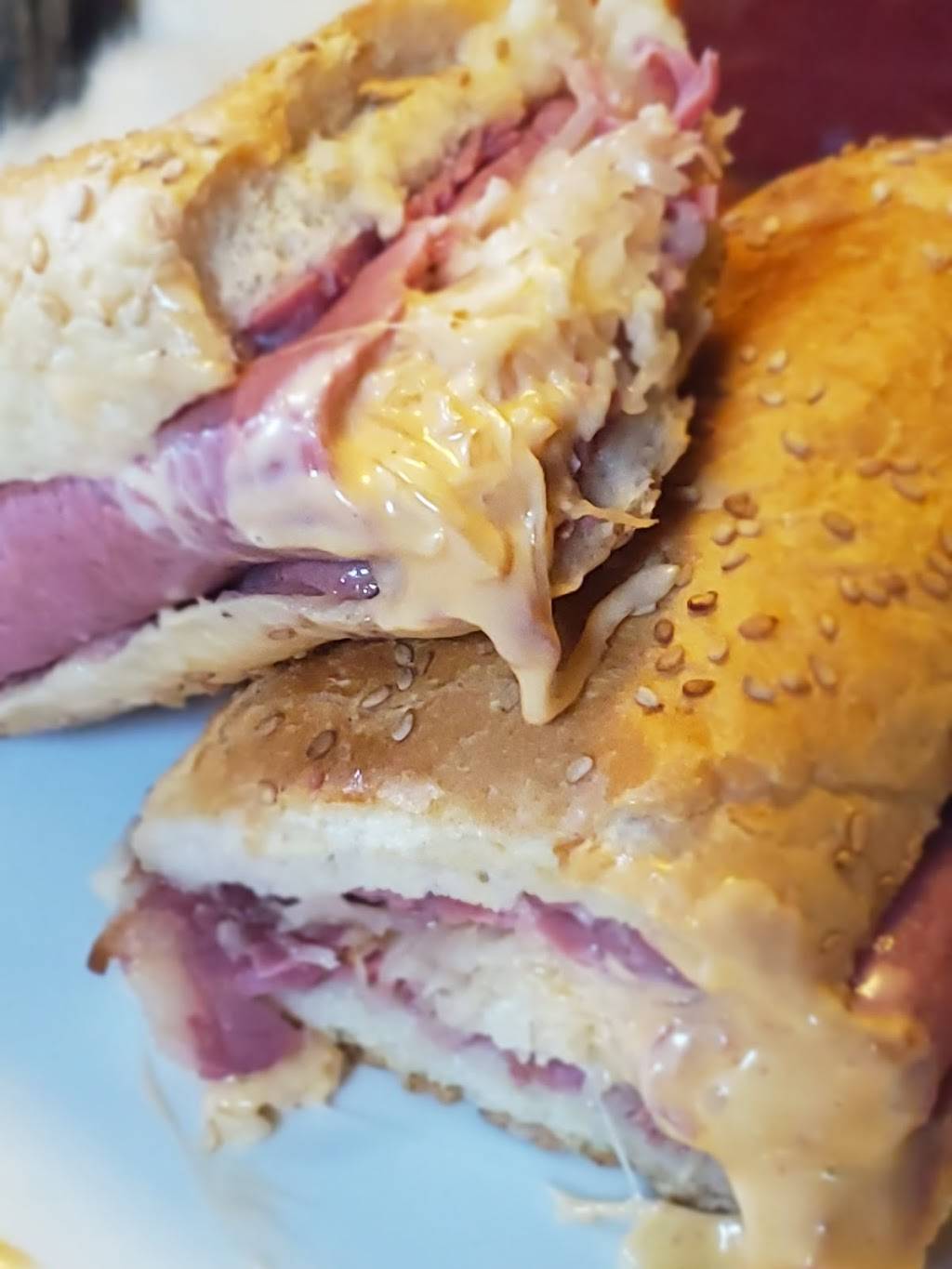 Pizza Plus | restaurant | 302 N Mitchell St, Cadillac, MI 49601, USA | 2317757727 OR +1 231-775-7727