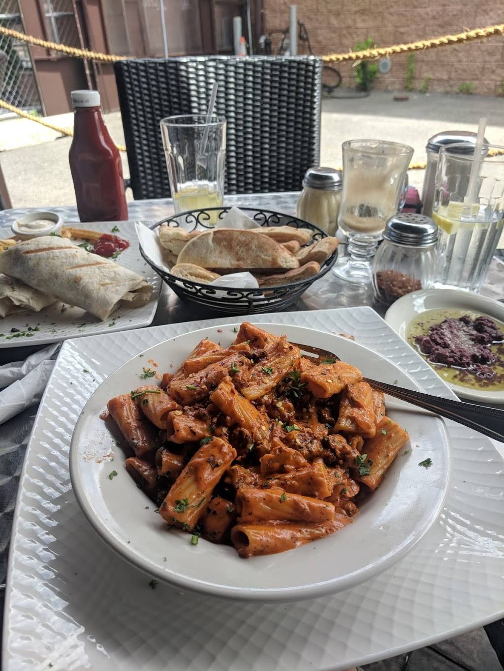 Cafe Latte | restaurant | 309 Cromwell Ave, Staten Island, NY 10305, USA | 7189870192 OR +1 718-987-0192