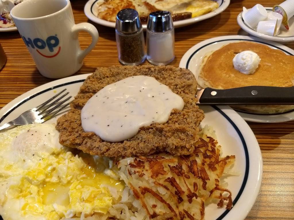 IHOP | restaurant | 3090 N Chestnut St, Colorado Springs, CO 80907, USA | 7196322404 OR +1 719-632-2404