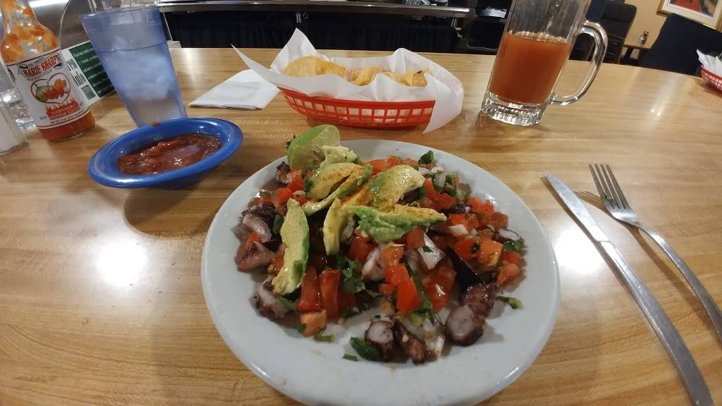 Villa Del Mar | restaurant | 1100 W Grand Ave, Grover Beach, CA 93433, USA | 8054741280 OR +1 805-474-1280