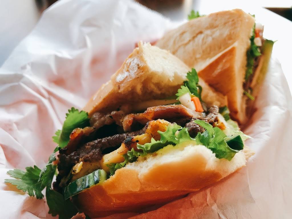 ViVi Pho Arapahoe | restaurant | 11001 E Arapahoe Pl b7, Englewood, CO 80112, USA | 7207267959 OR +1 720-726-7959