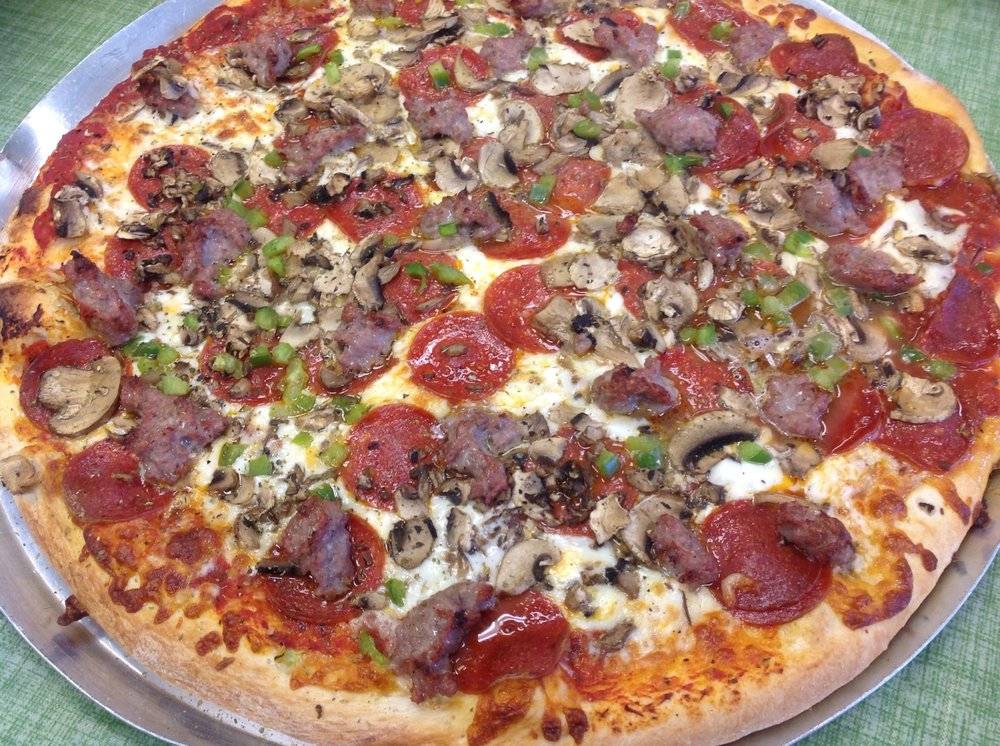 Rocket Pizza & Subs | restaurant | 1384 Holton Rd, Muskegon, MI 49445, USA | 2317195555 OR +1 231-719-5555