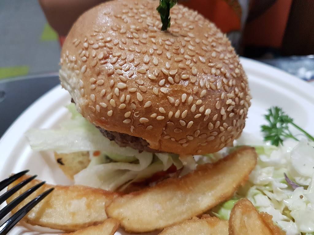 Fourth & Sea | Fish & Chips | restaurant | 101 4th St, Petaluma, CA 94952, USA | 7077626424 OR +1 707-762-6424