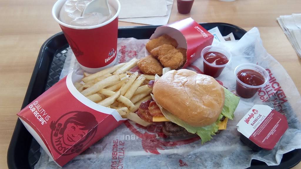 Wendys | restaurant | 8259 W Peoria Ave, Peoria, AZ 85345, USA | 6239794828 OR +1 623-979-4828