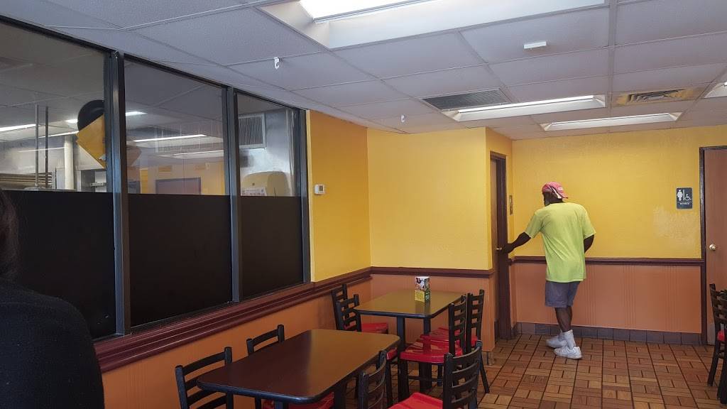 Churchs Chicken | restaurant | 3510 Central Ave, St. Petersburg, FL 33711, USA | 7273211400 OR +1 727-321-1400