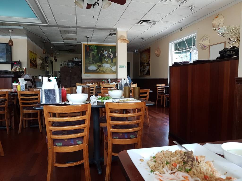 Miss Saigon Pho | restaurant | 310 S Walton Blvd, Bentonville, AR 72712, USA | 4792684663 OR +1 479-268-4663