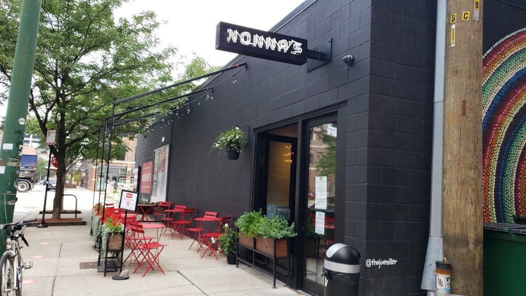 Nonnas Pizza & Sandwiches | meal takeaway | 925 W Randolph St, Chicago, IL 60607, USA | 3126907323 OR +1 312-690-7323