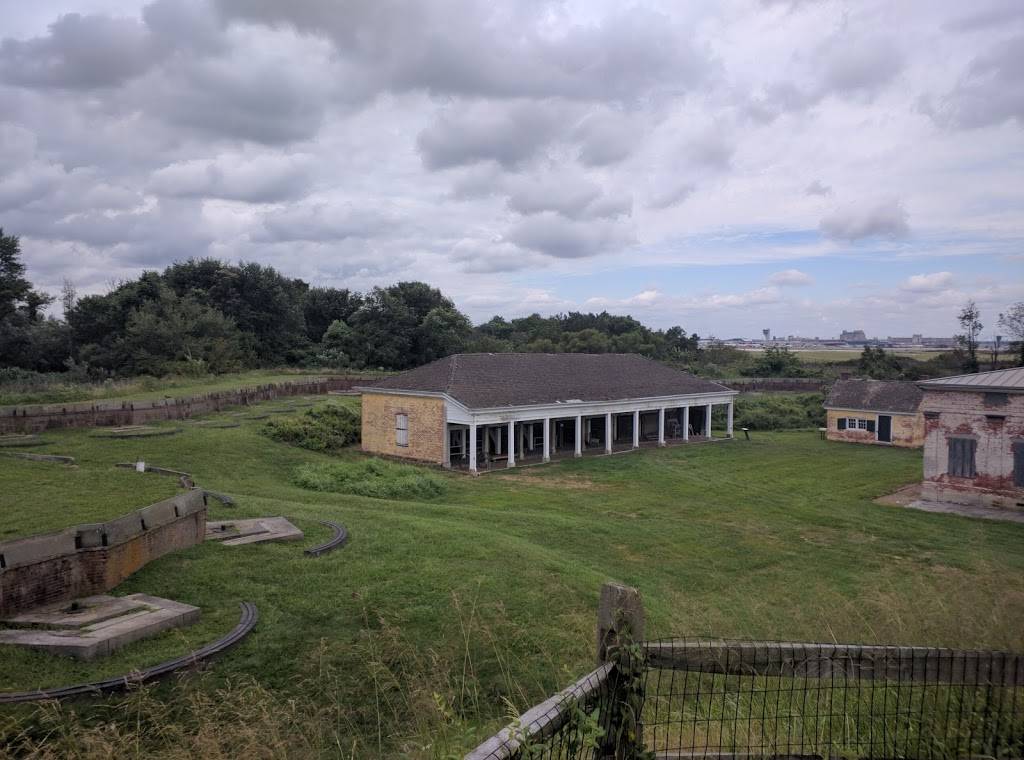 Fort Mifflin | restaurant | 1 Fort Mifflin Rd, Philadelphia, PA 19153, USA | 2156854167 OR +1 215-685-4167