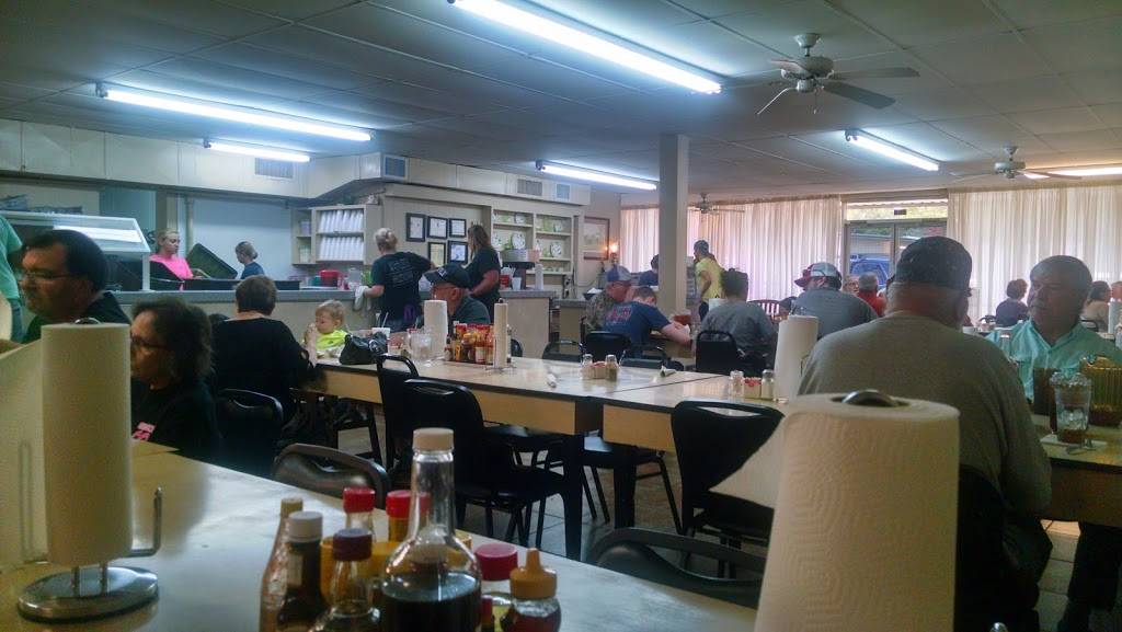 Jones Kitchen | restaurant | 526 W Cherry St, Jesup, GA 31545, USA | 9124274100 OR +1 912-427-4100