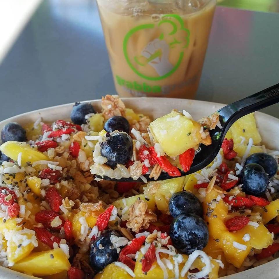 Grabbagreen Food + Juice | restaurant | 593 N Moorpark Rd Suite D, Thousand Oaks, CA 91360, USA | 8059176776 OR +1 805-917-6776