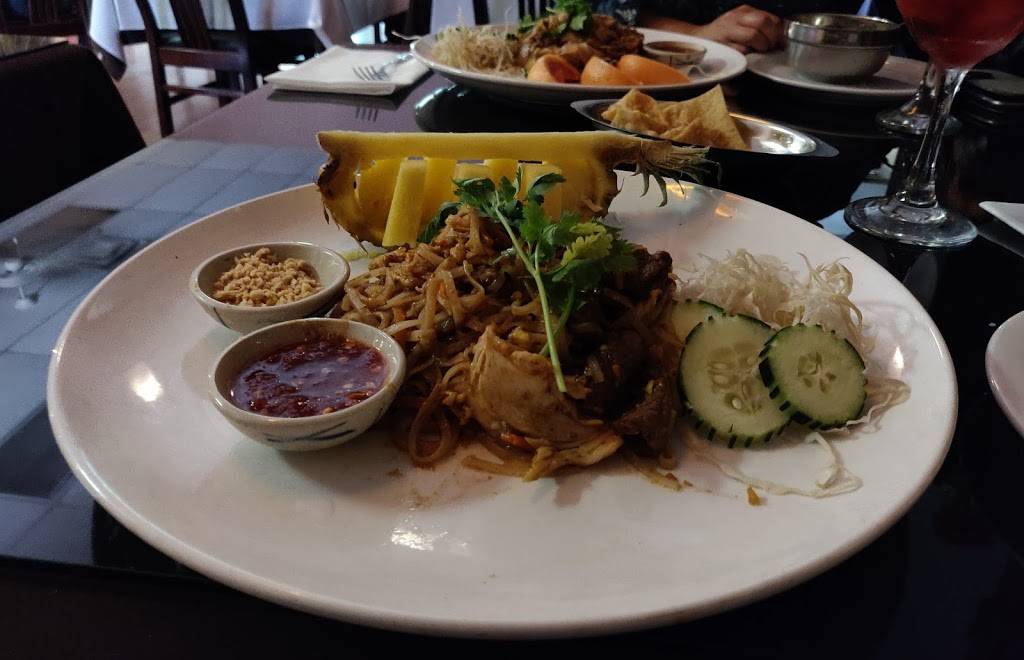 Thai Spice | restaurant | 523 N Water St, Corpus Christi, TX 78401, USA | 3618838884 OR +1 361-883-8884