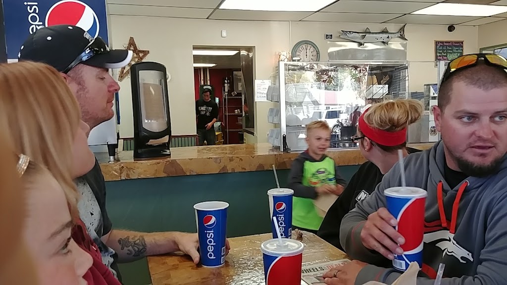 Clarks | restaurant | 858 Market St, Meeker, CO 81641, USA | 9708783240 OR +1 970-878-3240