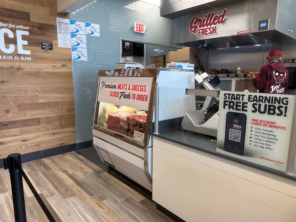 Jersey Mikes Subs | meal takeaway | 40 The Crossings, Crossville, TN 38555, USA | 9312106370 OR +1 931-210-6370
