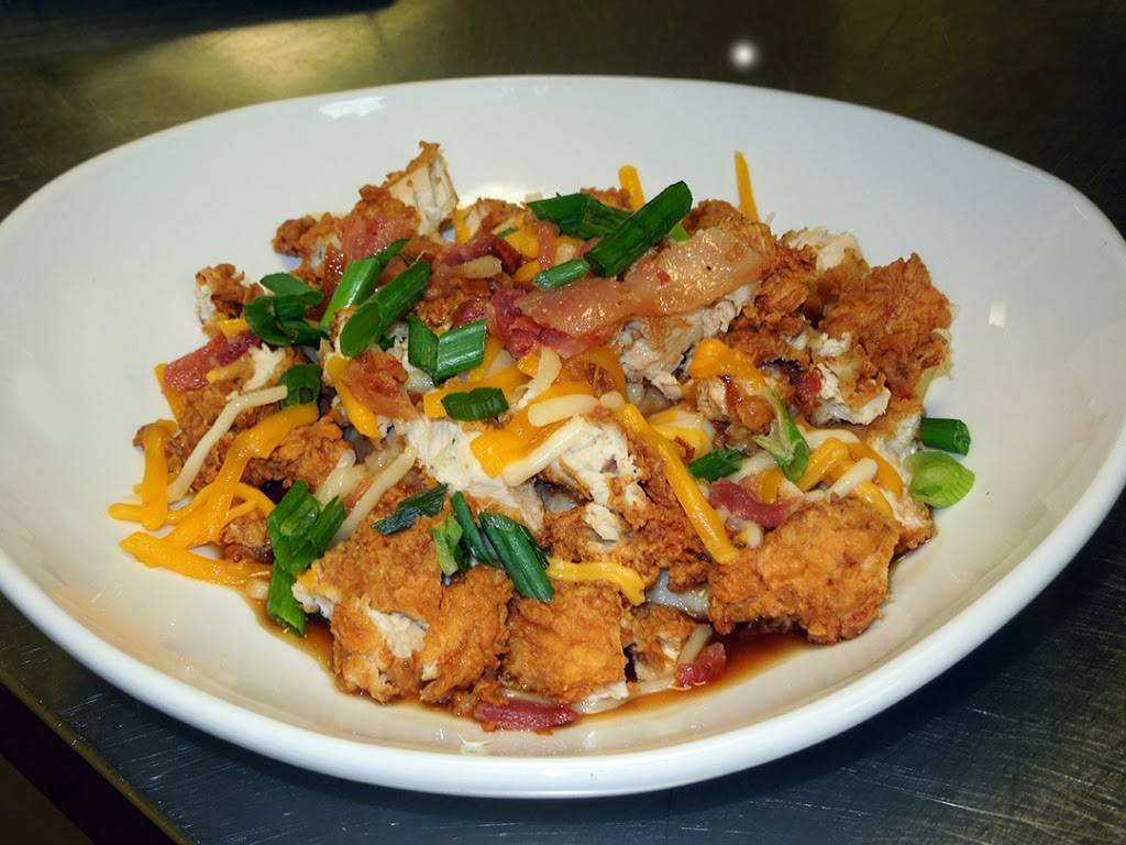 Castaways Sports Bar & Grill | restaurant | 504 N Alafaya Trail Suite 102, Orlando, FL 32828, USA | 4073775895 OR +1 407-377-5895