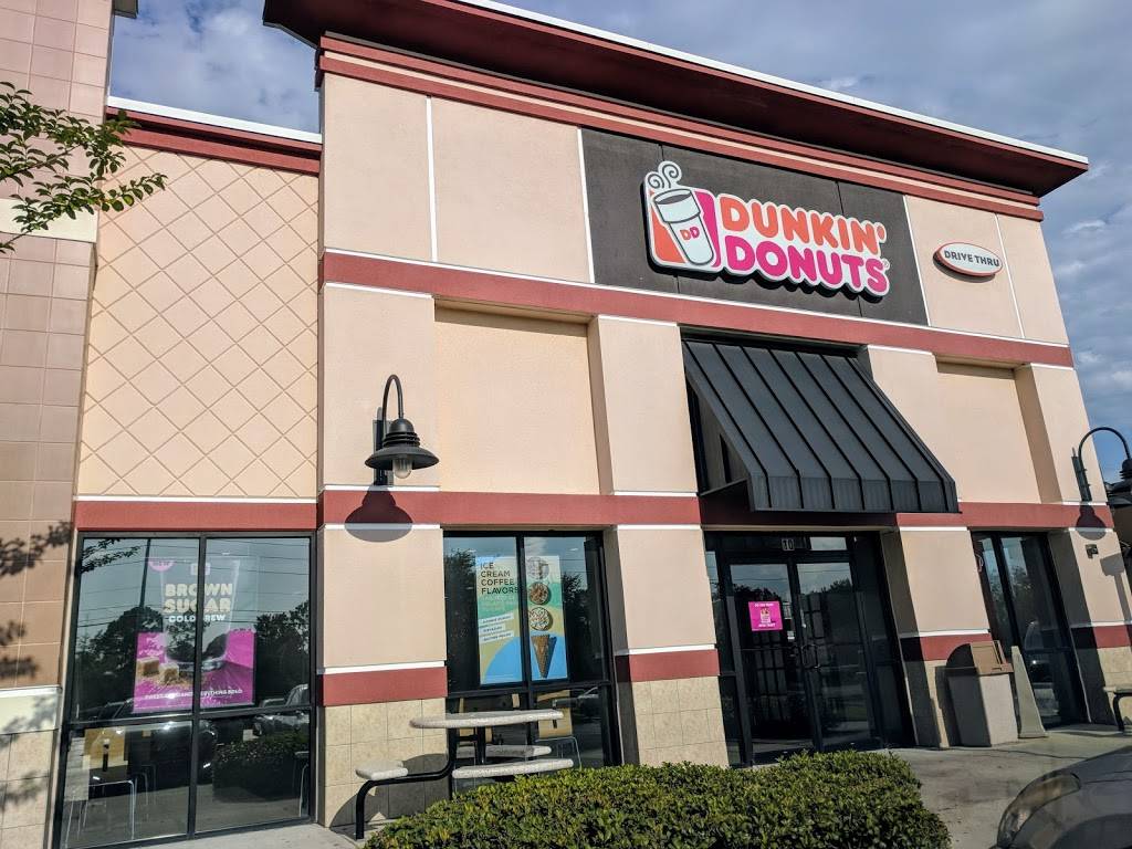 Dunkin | bakery | 588 S Alafaya Trail Unit 10, Orlando, FL 32828, USA | 4072817080 OR +1 407-281-7080