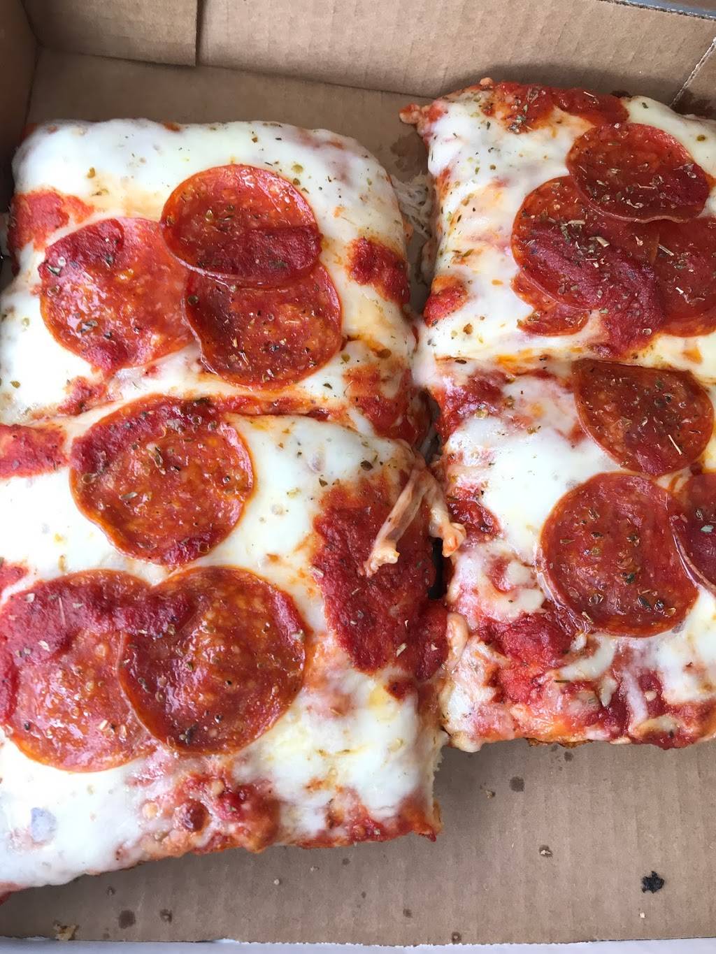 Original Buscemis 25 And Gratiot | meal takeaway | 54800 Gratiot Ave, Chesterfield Township, MI 48051, USA | 5867499833 OR +1 586-749-9833